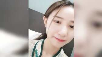 超美主播「紫賢」初下海 被操到慘叫不行