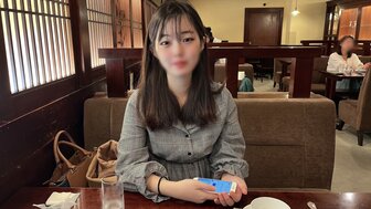 FC2PPV3381039 20歲青澀處女被無套內射 痛苦呻吟滿床是血