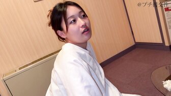 FC2PPV4597244 住在東北的淫蕩人妻 生產後爆乳騷穴急需填滿[Part2]