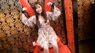 FC2PPV4638538 作為抵押品的人妻打開M腿被弄到高潮噴水