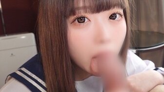 FC2PPV4779058 在膚白JK的粉嫩小穴裡內射