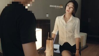 淫蕩女主編多乙用身體獎勵作家助手