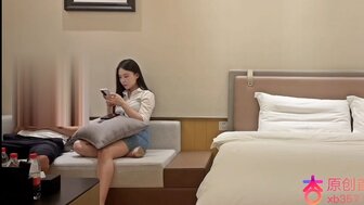 約炮嬌嗲人妻 狂操超嫩一線天