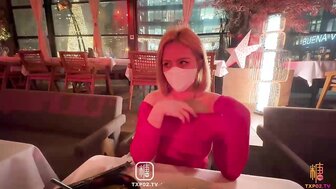 性感美女包臀裙絕對領域給金主爸爸假日驚喜 爸爸用肉棒好好獎勵她