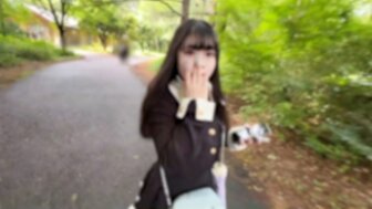 FC2PPV4724613 嬌小身材童顏巨乳女孩用細小嘴巴吃著充滿汗味的肉棒 被濃厚的精液中出