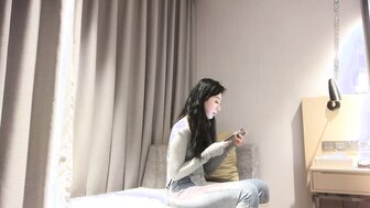 黑絲長腿御姐瘋狂接吻 像女朋友一樣激情啪啪