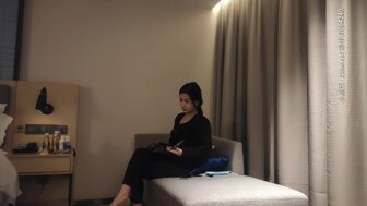 高冷妹子服務態度極差不留情狂操洩心頭怒火